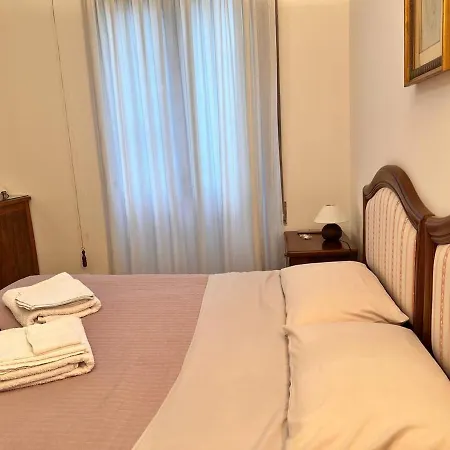 Affittacamere Casa Radiosa Varese